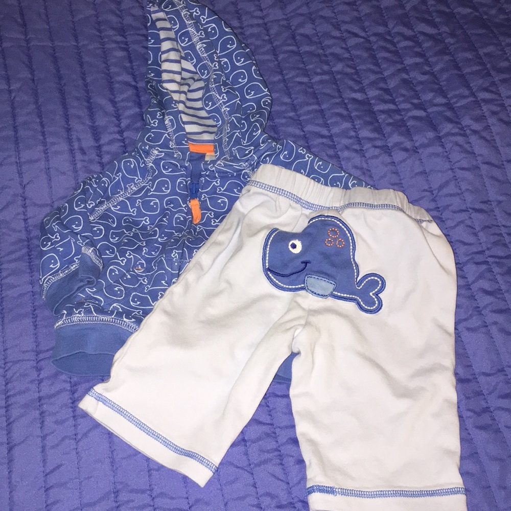 Carters 2 Piece Hoodie Set- Whales- Size 3 months